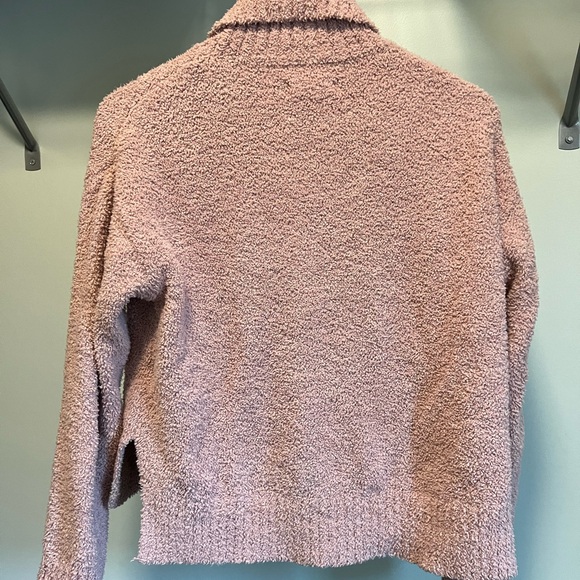 Light Pink Ugg cozy sweater - Picture 2 of 3